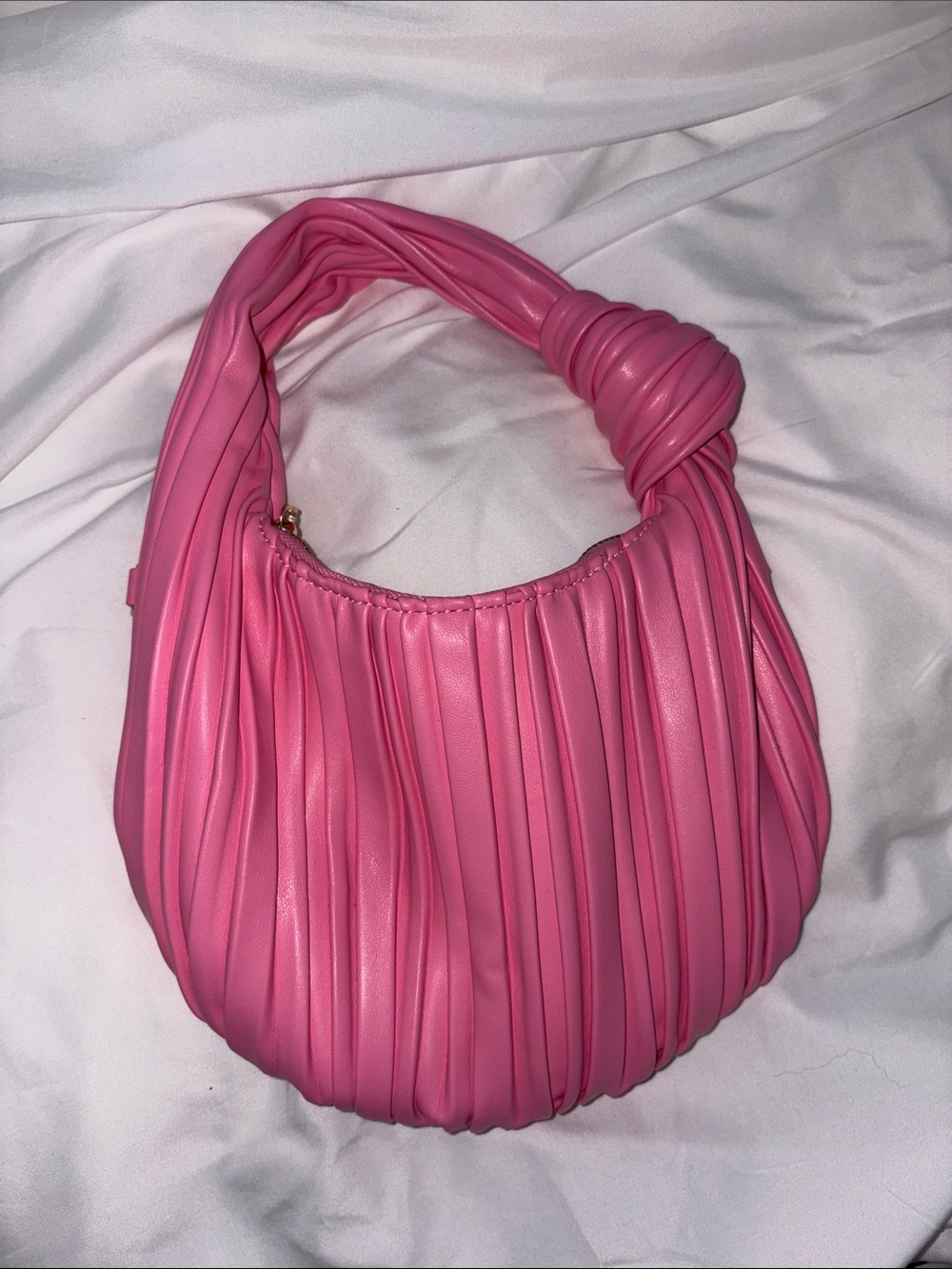 Stylish Pink Knot-Handle Shoulder Bag